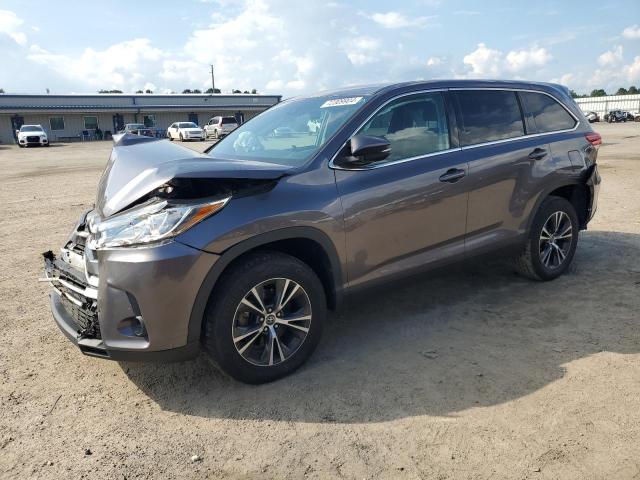 2019 TOYOTA HIGHLANDER LE 2019