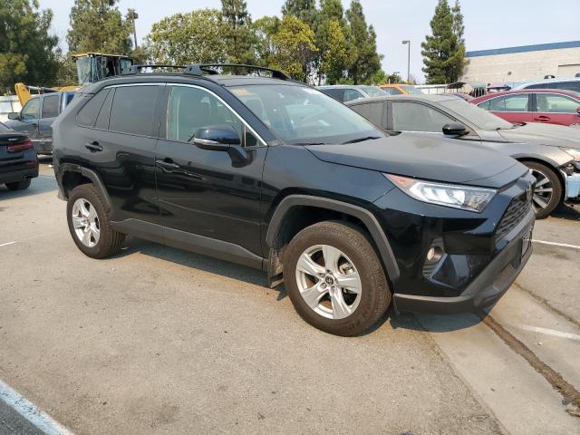 VIN 2T3W1RFV6MC128289 2021 Toyota RAV4, Xle no.4