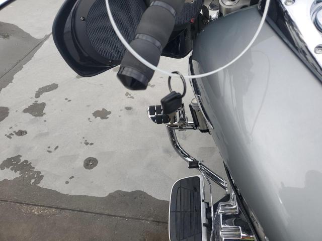 2005 HONDA VTX1300 R 1HFSC523X5A211251