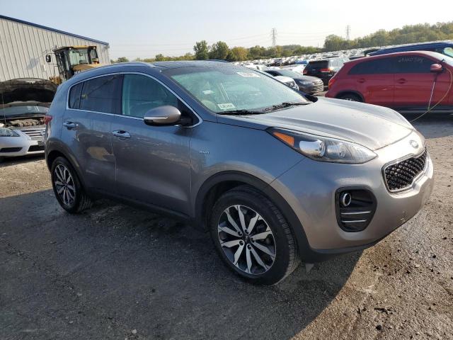 VIN KNDPNCAC7H7106748 2017 KIA Sportage, EX no.4