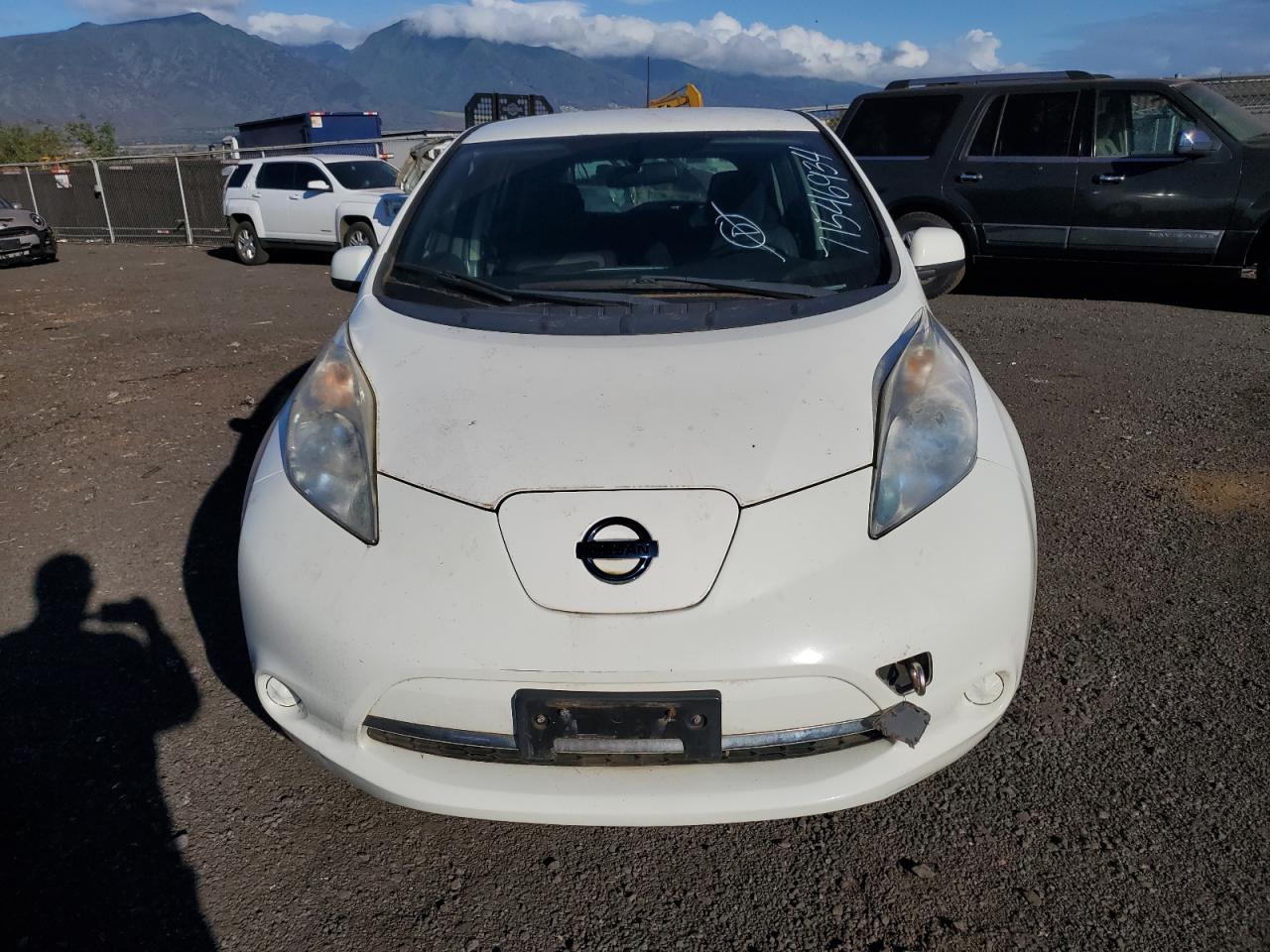 Lot #2863000276 2013 NISSAN LEAF S