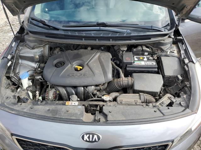 VIN KNAFX5A83H5715888 2017 KIA Forte, EX no.11