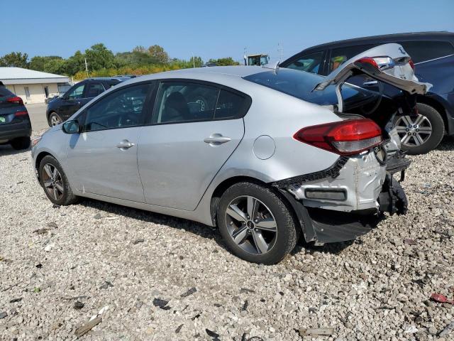 VIN 3KPFL4A76JE222233 2018 KIA Forte, LX no.2