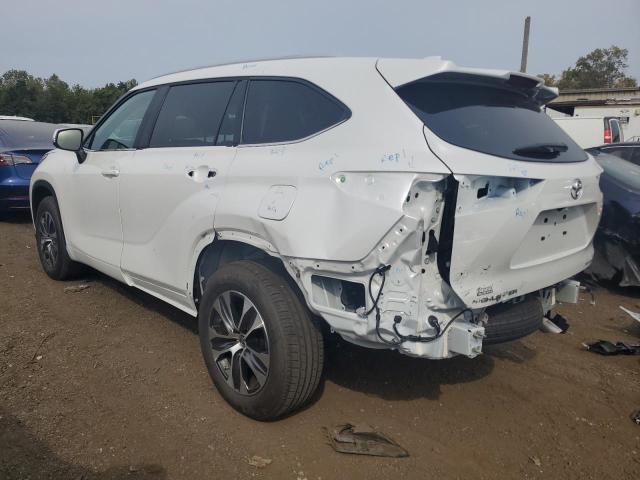 VIN 5TDKDRBH8RS564669 2024 Toyota Highlander, LE no.2