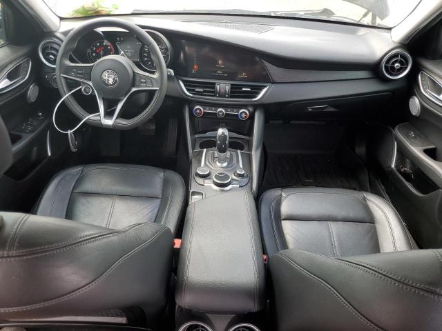 VIN ZARFAEBN7J7564157 2018 Alfa Romeo Giulia no.8