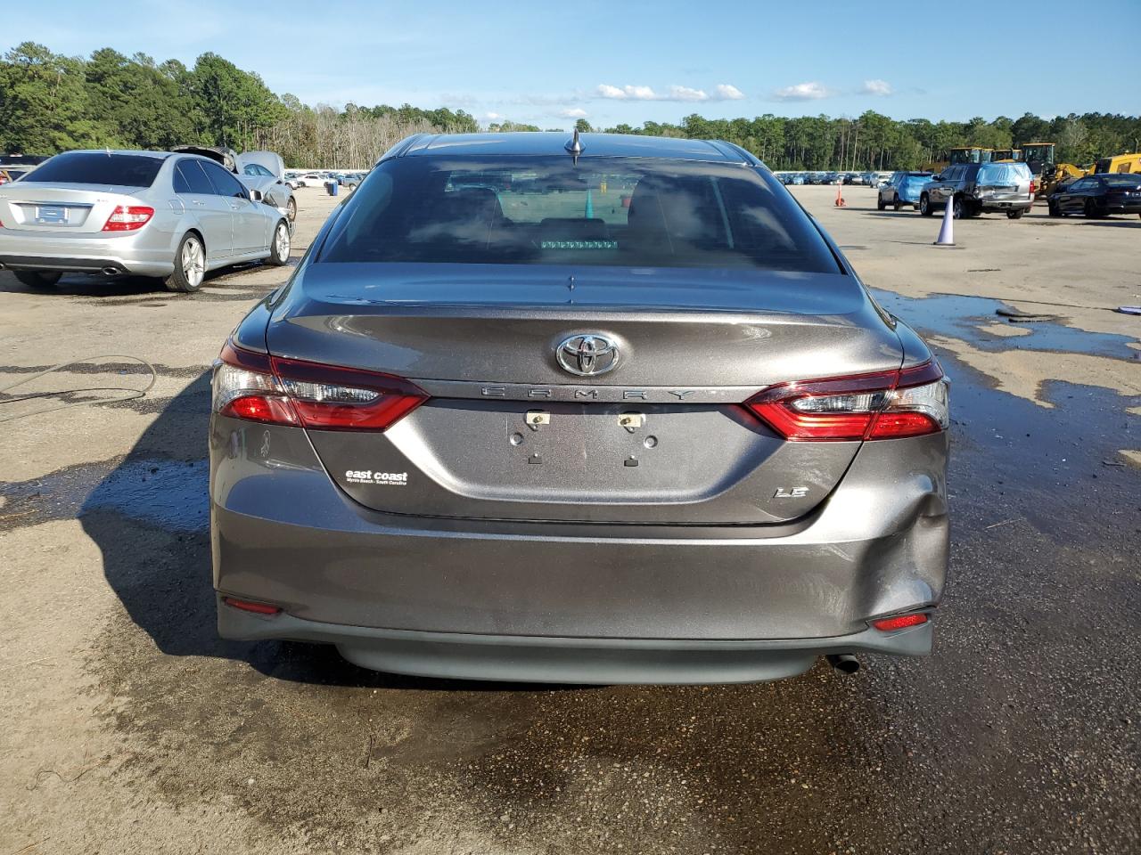 Lot #2897607159 2022 TOYOTA CAMRY LE