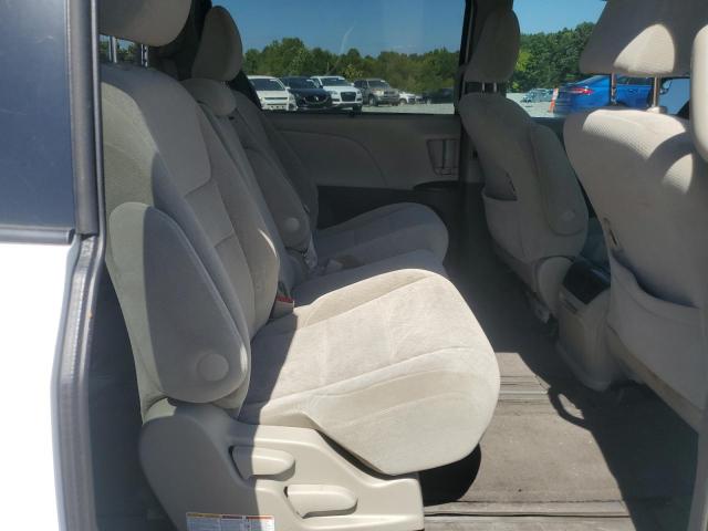 2016 TOYOTA SIENNA LE - 5TDKK3DC8GS723594