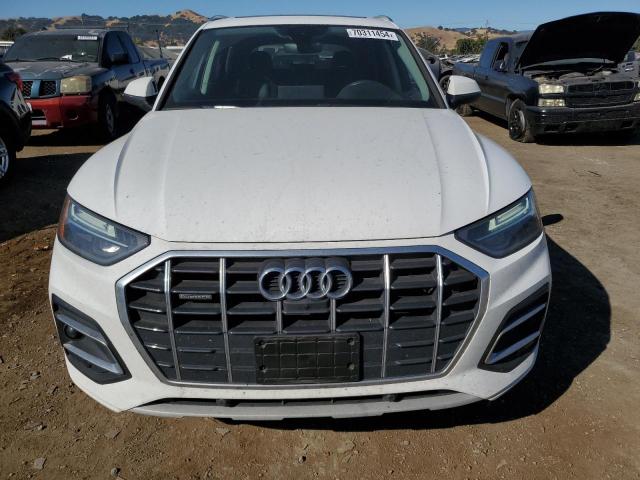 VIN WA1BAAFY1M2115946 2021 Audi Q5, Premium Plus no.5