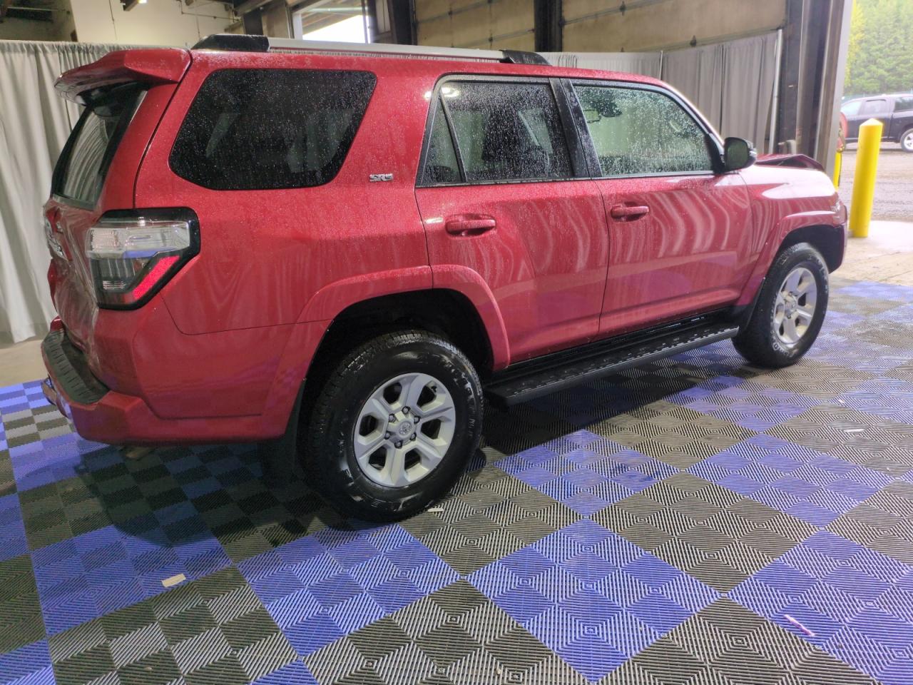 Lot #2869332687 2023 TOYOTA 4RUNNER SE