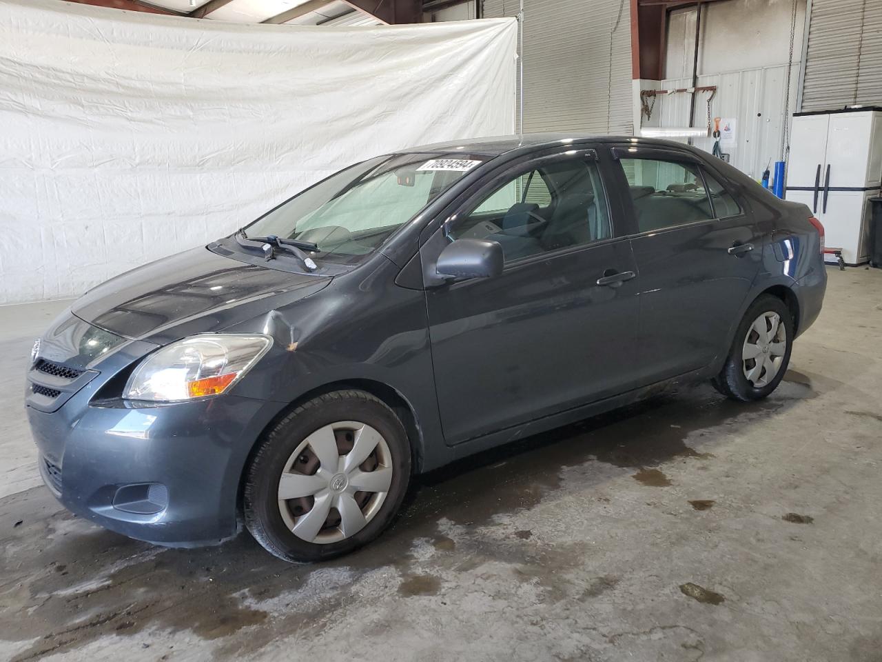  Salvage Toyota Yaris