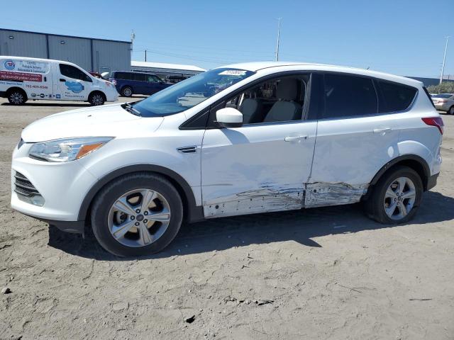 VIN 1FMCU0GX4EUC60157 2014 Ford Escape, SE no.1