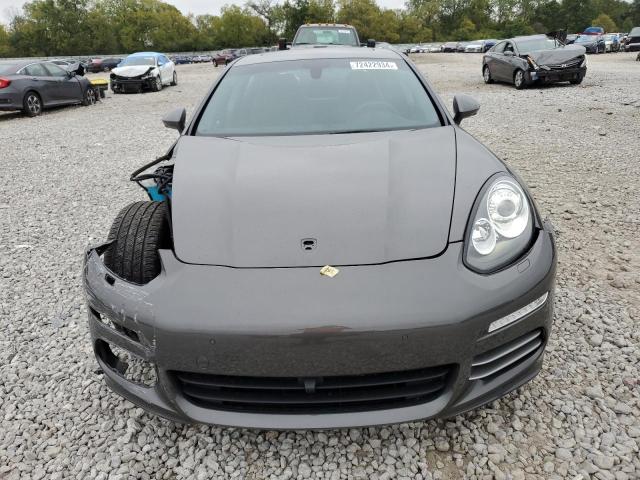 VIN WP0AA2A7XGL000735 2016 Porsche Panamera, 2 no.5