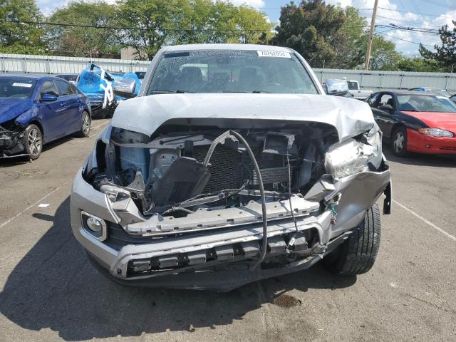 VIN 3TMGZ5AN9KM261350 2019 Toyota Tacoma, Double Cab no.5