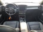 VOLVO XC40 T4 MO photo