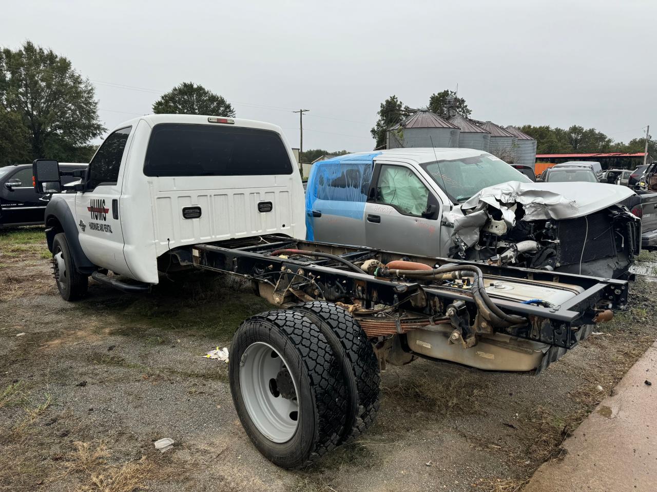 FORD F550 SUPER 2014 white chassis diesel 1FDUF5HT8EEB68583 photo #4