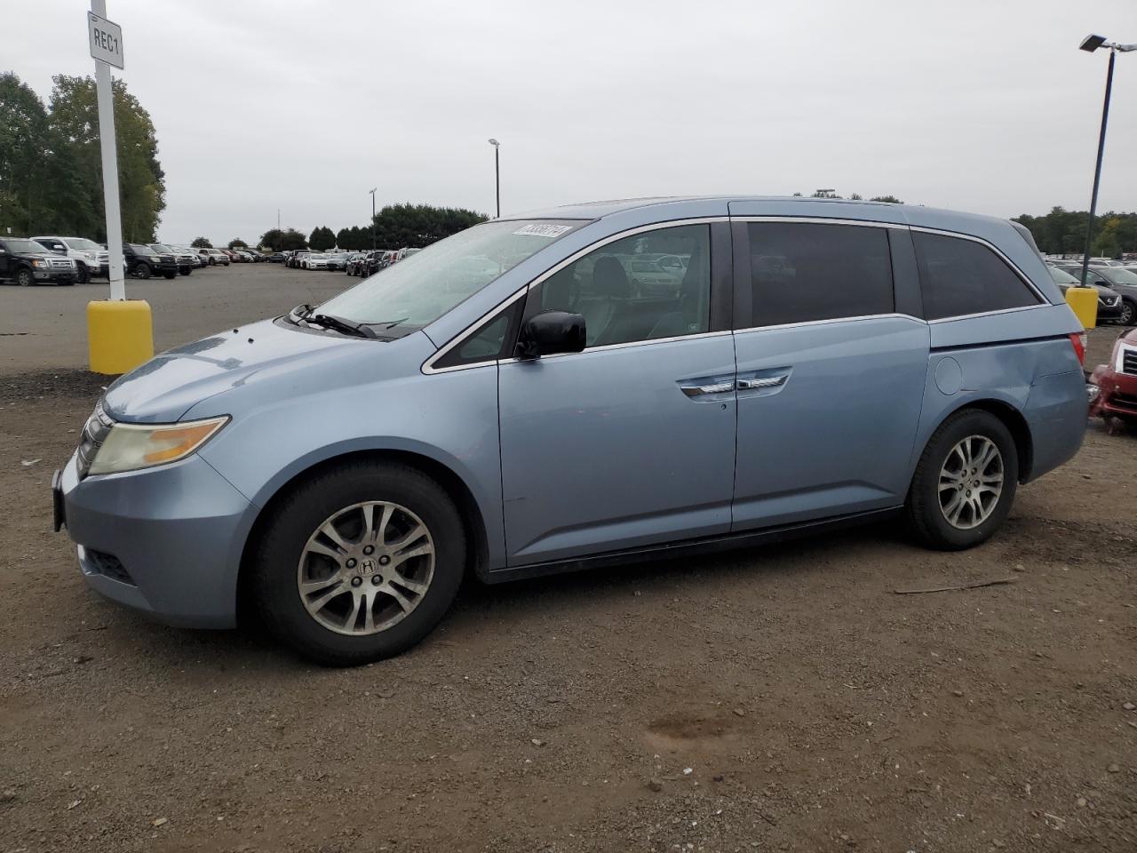 Lot #2857946264 2011 HONDA ODYSSEY EX