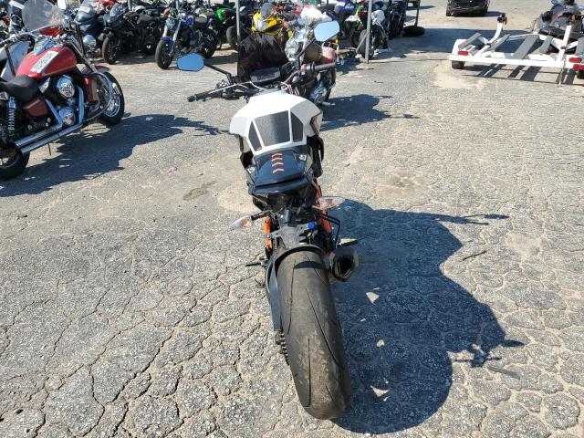 2019 KTM 1290 SUPER - VBKV39408KM904832