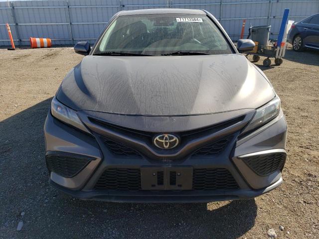 VIN 4T1G11AK9MU556254 2021 TOYOTA CAMRY no.5