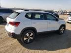 VOLKSWAGEN TAOS S photo