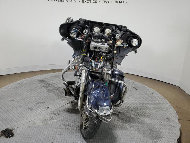 2009 HARLEY-DAVIDSON FLHTCU - 1HD1FC4199Y671543