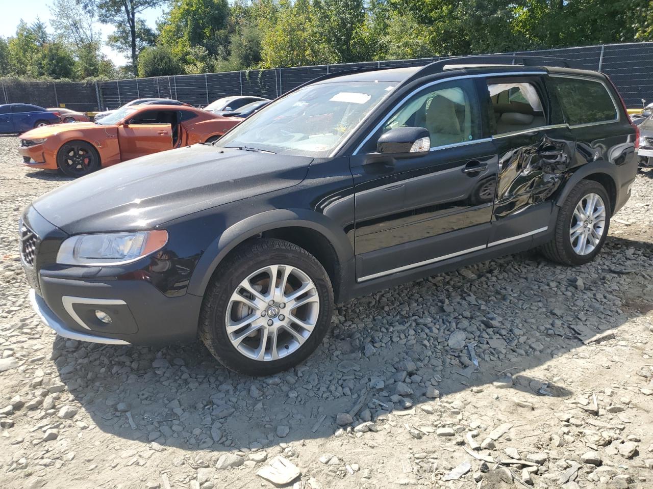 VOLVO XC70 T5 PLATINUM