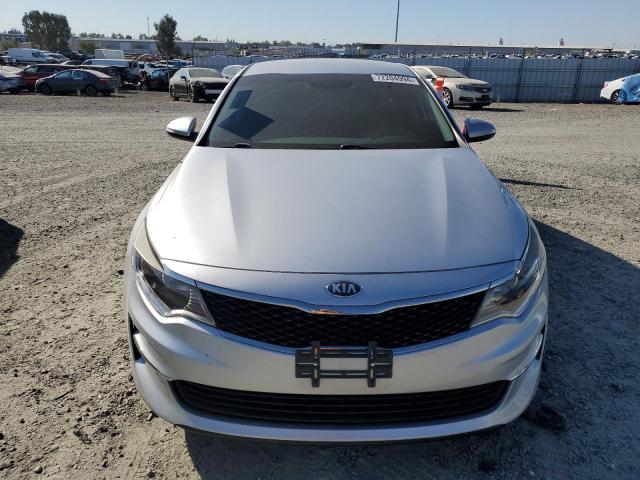 VIN 5XXGT4L3XJG195785 2018 KIA Optima, LX no.5