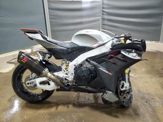 APRILIA RSV4 1100 2022 silver  gas ZD4KYUA08NS000416 photo #1