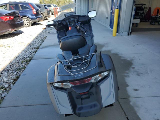 2015 HONDA GL1800 B - JH2SC6844FK200183