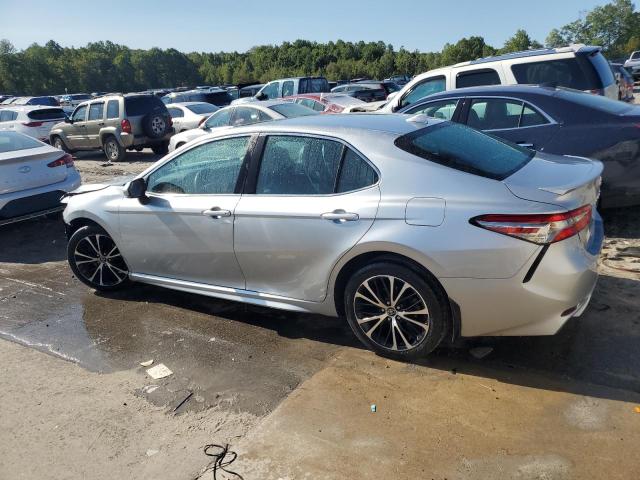 VIN 4T1B11HK5JU537616 2018 Toyota Camry, L no.2