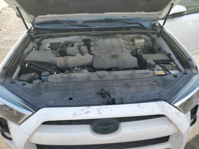 2019 TOYOTA 4RUNNER SR - JTEBU5JR9K5731597