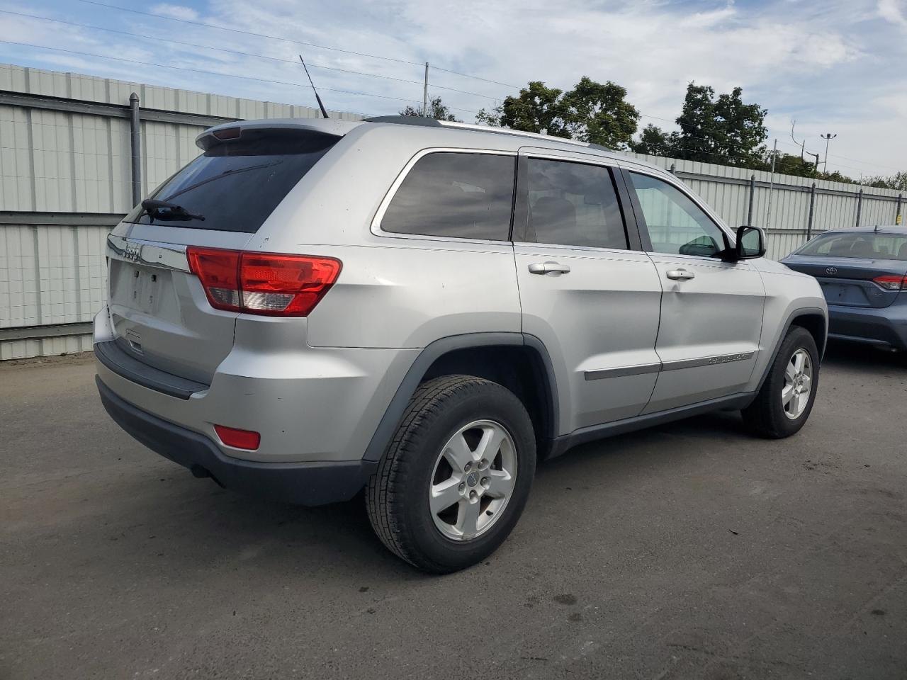 2011 Jeep GRAND CHER, LAREDO