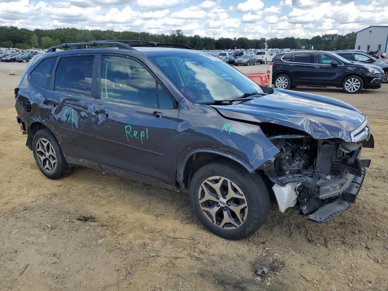 Lot #2962473731 2020 SUBARU FORESTER P