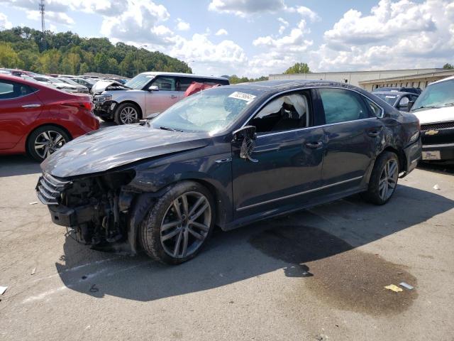 2017 VOLKSWAGEN PASSAT R-L - 1VWDT7A35HC033190
