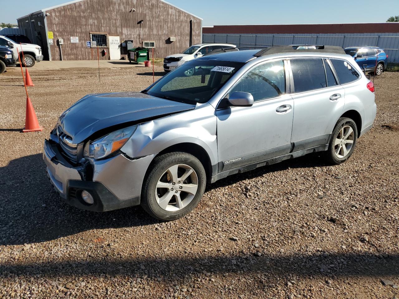 Lot #2919490218 2013 SUBARU OUTBACK 2.