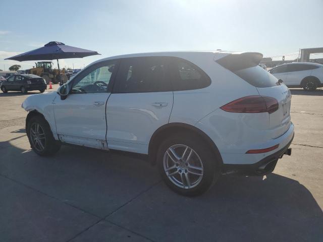 VIN WP1AA2A29JKA00371 2018 Porsche Cayenne no.2