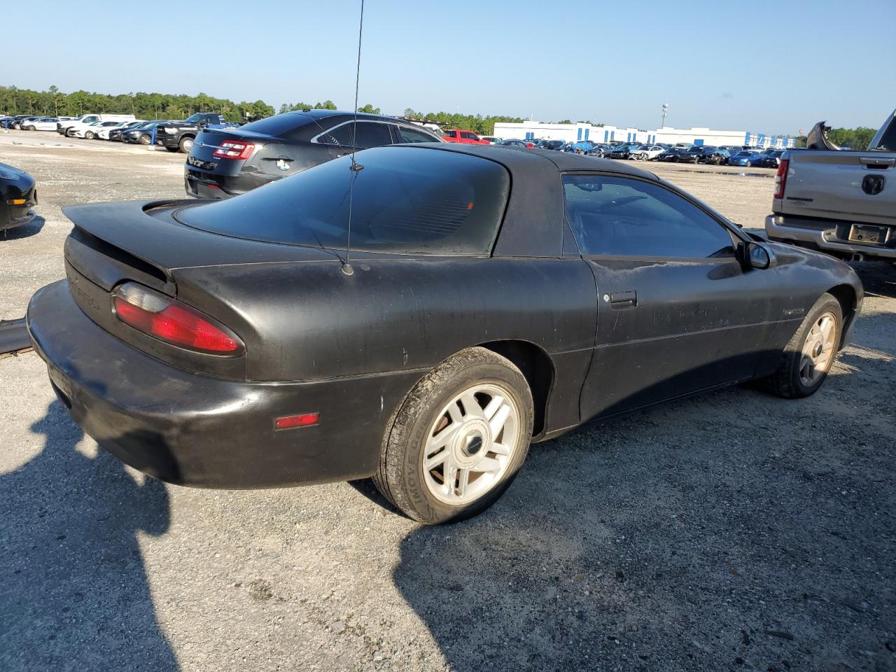 Lot #2888052128 1993 CHEVROLET CAMARO