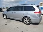 TOYOTA SIENNA LE photo