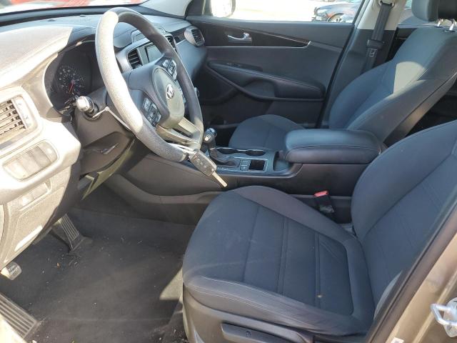 VIN 5XYPG4A54GG009817 2016 KIA Sorento, LX no.7