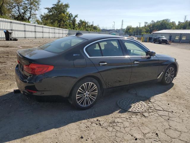 VIN WBAJB1C51JB085381 2018 BMW 5 Series, 530XE no.3