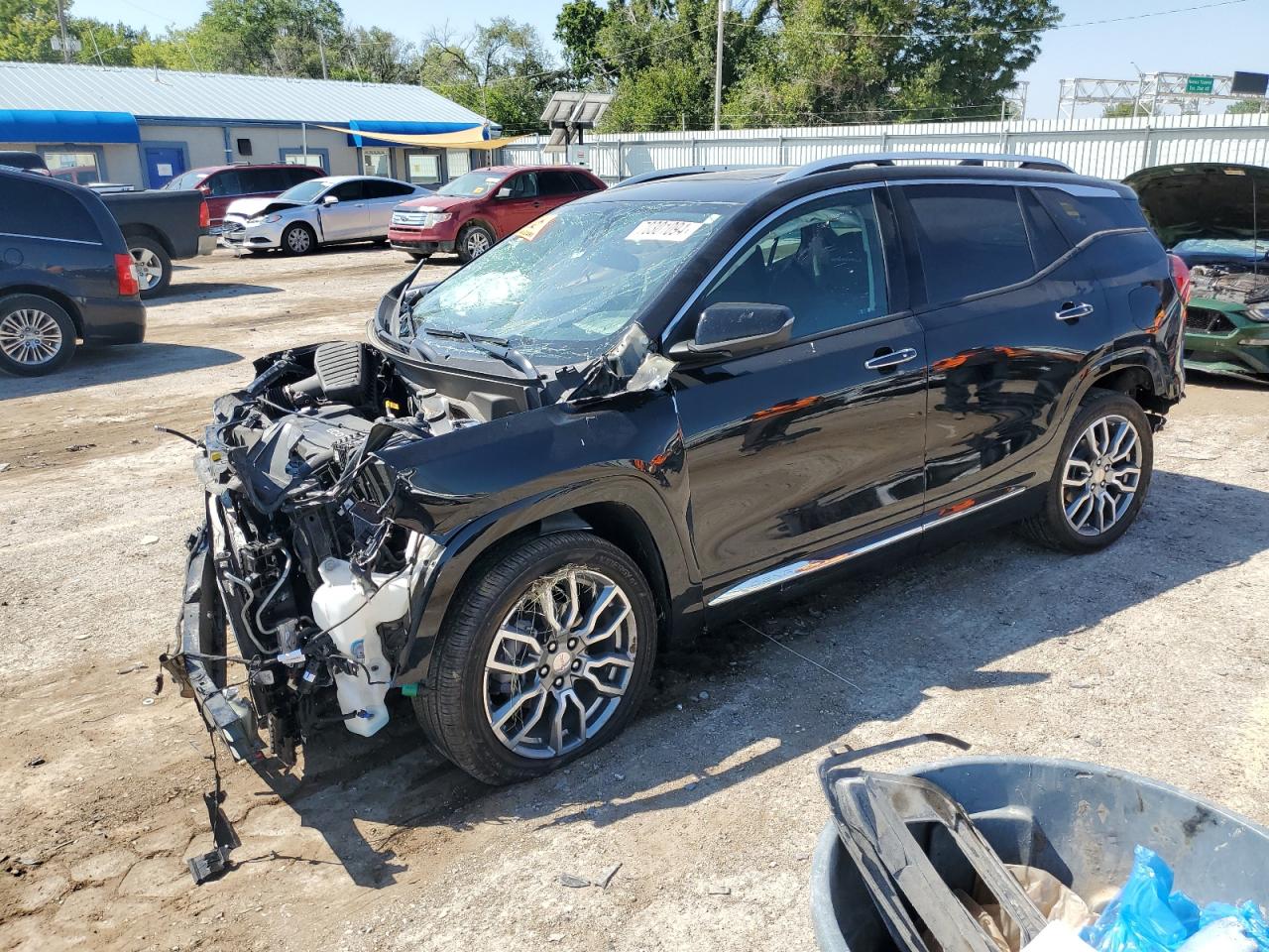 Lot #2994138255 2022 GMC TERRAIN DE