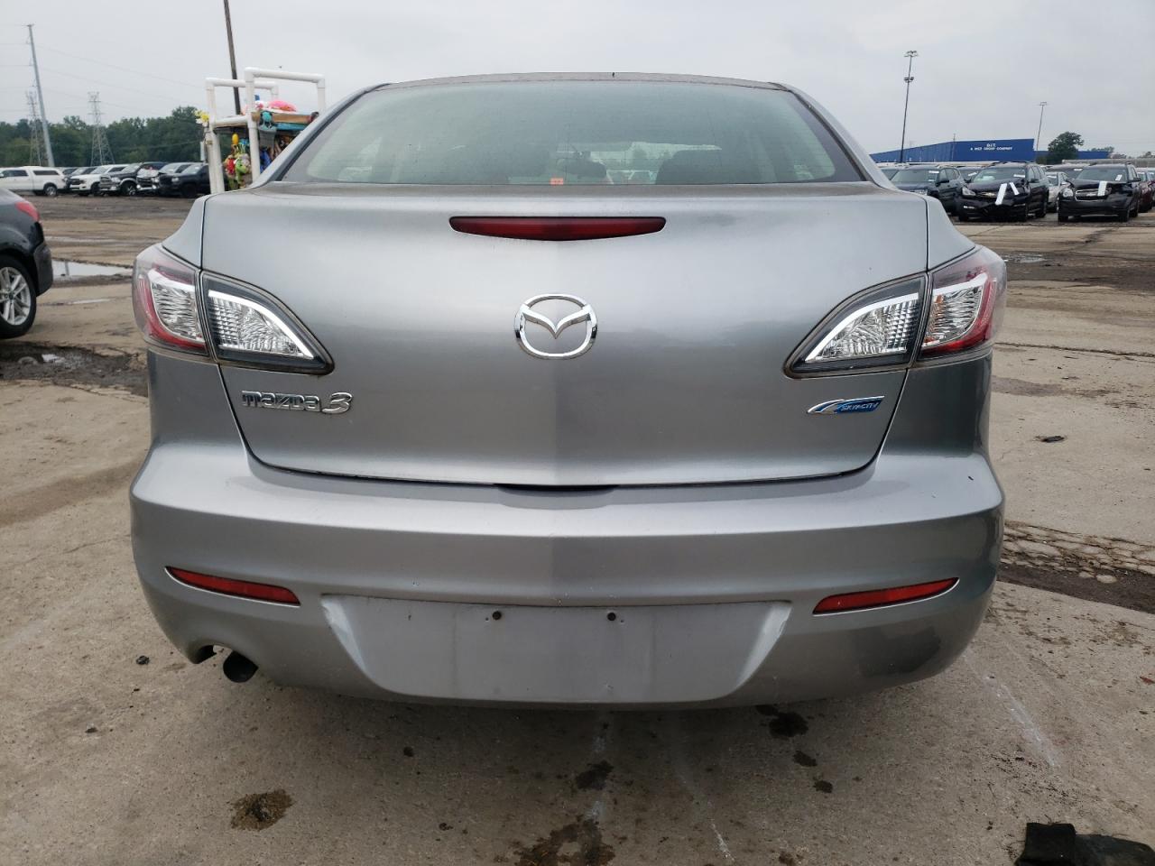 Lot #2823670819 2013 MAZDA 3 I