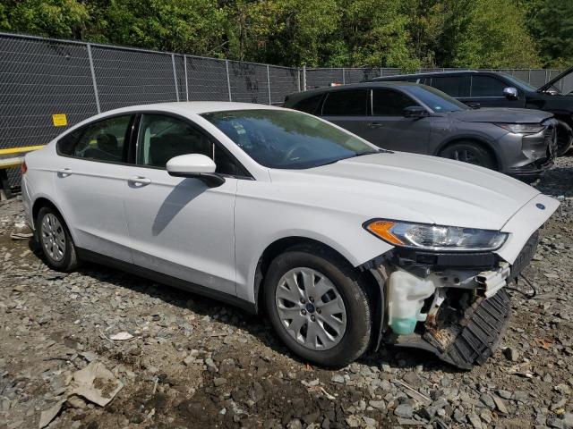 VIN 1FA6P0G76E5383354 2014 Ford Fusion, S no.4