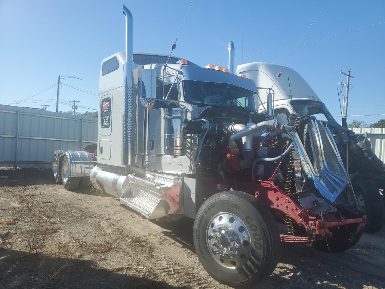 Kenworth W9 Series 2024 