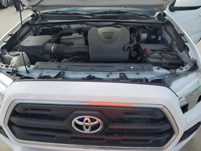 VIN 5TFAZ5CN4GX019392 2016 Toyota Tacoma, Double Cab no.11