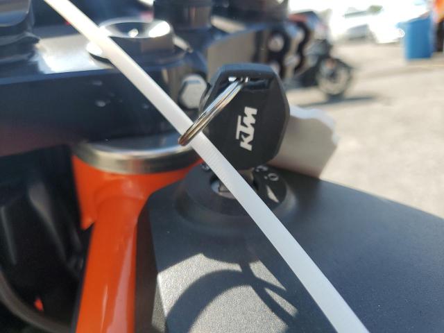 2024 KTM 690 SMC R VBKLSV404RM762167