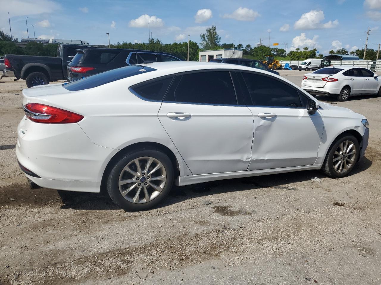 Lot #2857658993 2017 FORD FUSION SE