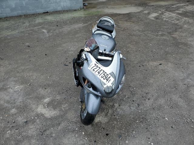 2003 SUZUKI GSX1300 R - JS1GW71A832105806