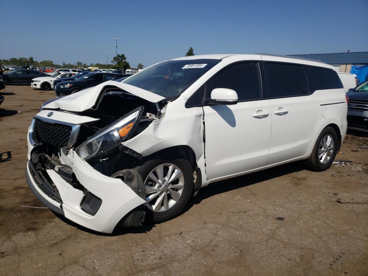  Salvage Kia Sedona