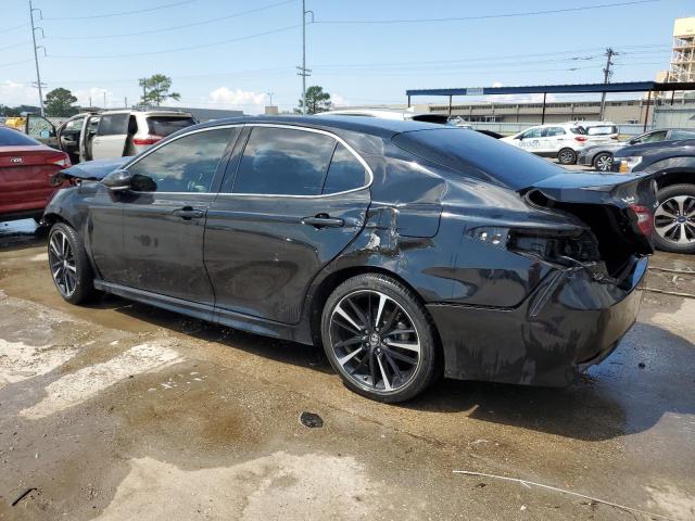 VIN 4T1B61HK9JU073098 2018 Toyota Camry, Xse no.2