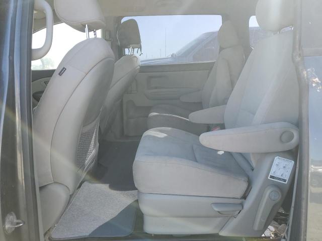 VIN KNDMA5C18F6072926 2015 KIA Sedona, L no.11